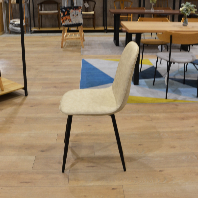 simple-fashion-chair3