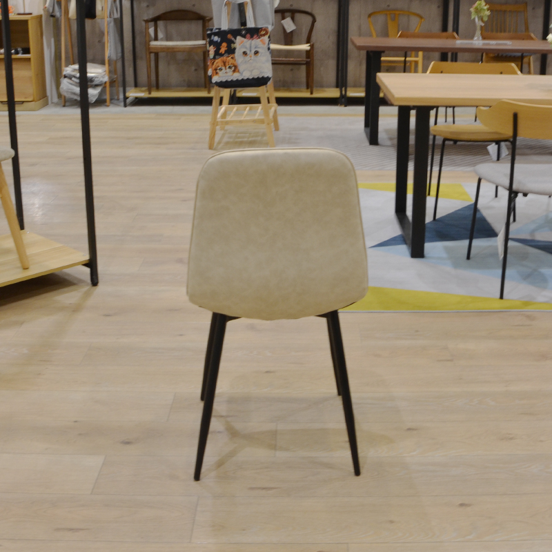 simple-fashion-chair4
